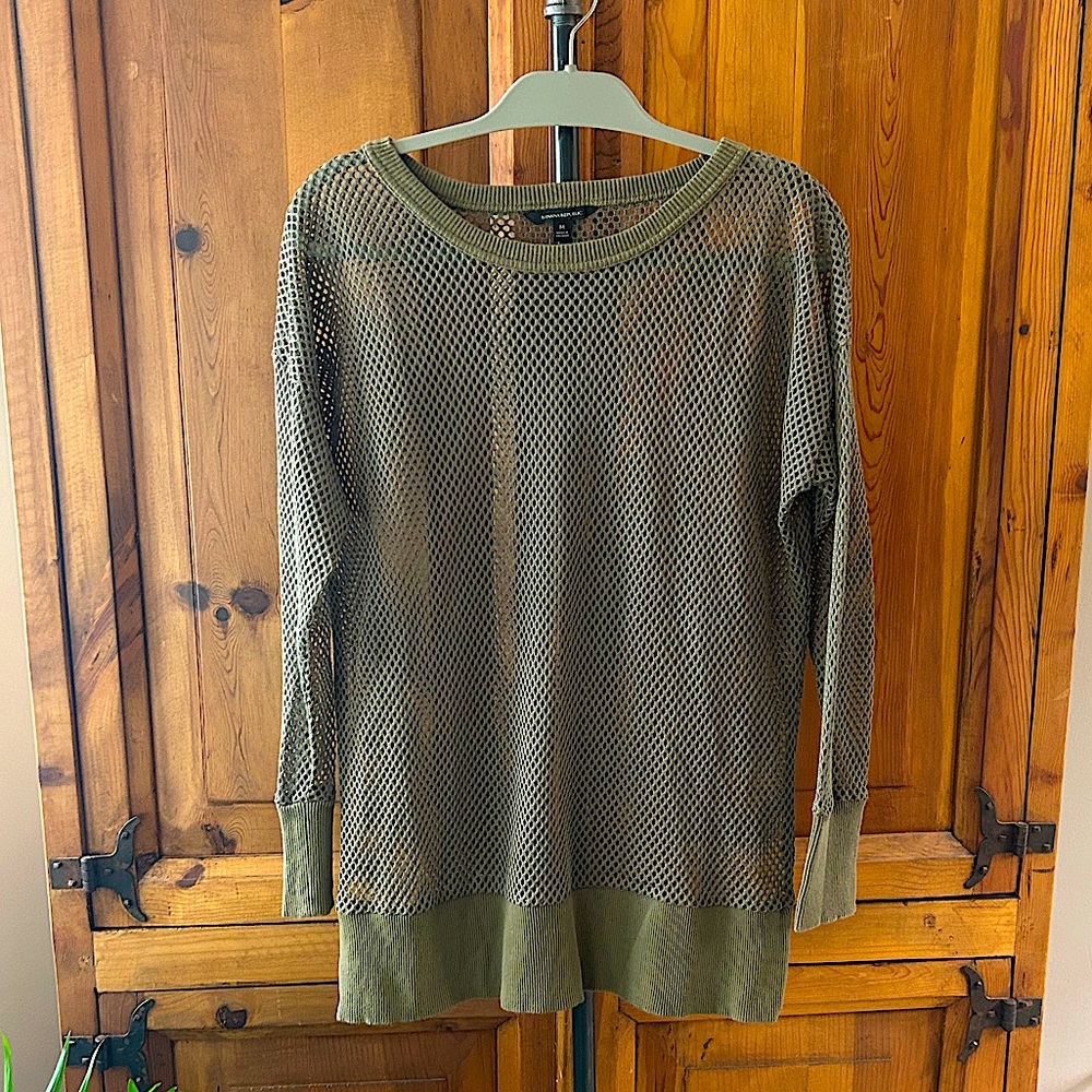 Banana Republic Hole Sweater